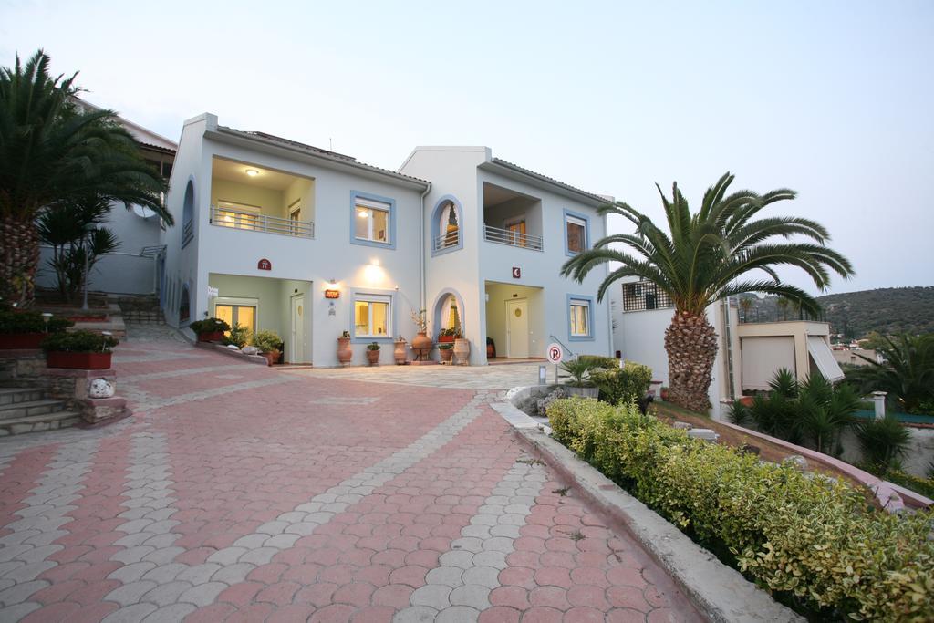 Aigli Apartments Néa Ankhíalos Exteriér fotografie