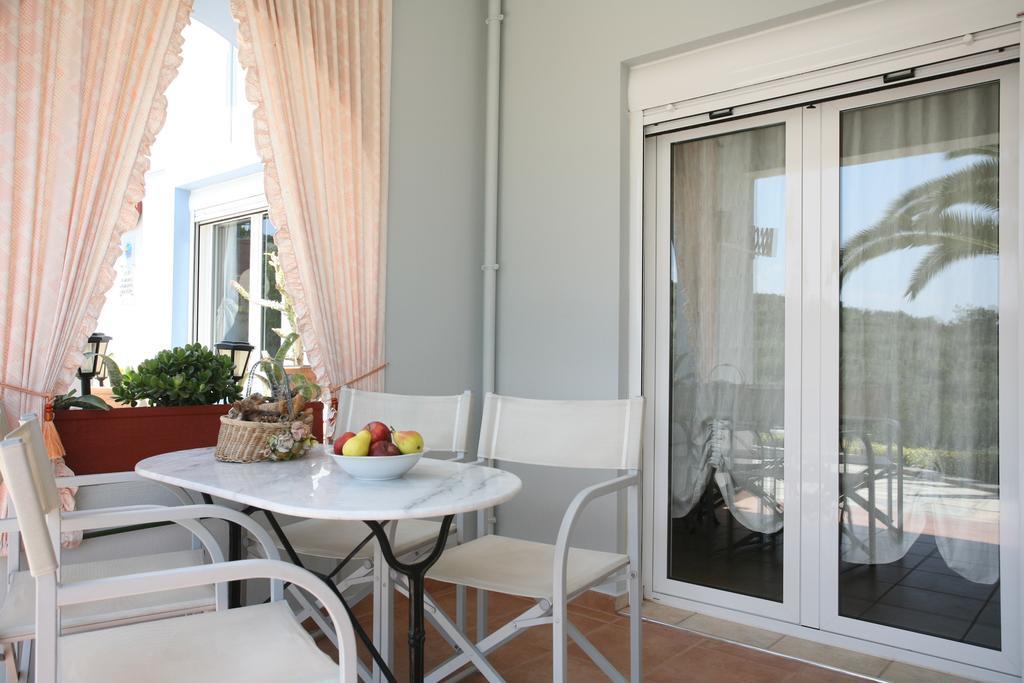 Aigli Apartments Néa Ankhíalos Exteriér fotografie