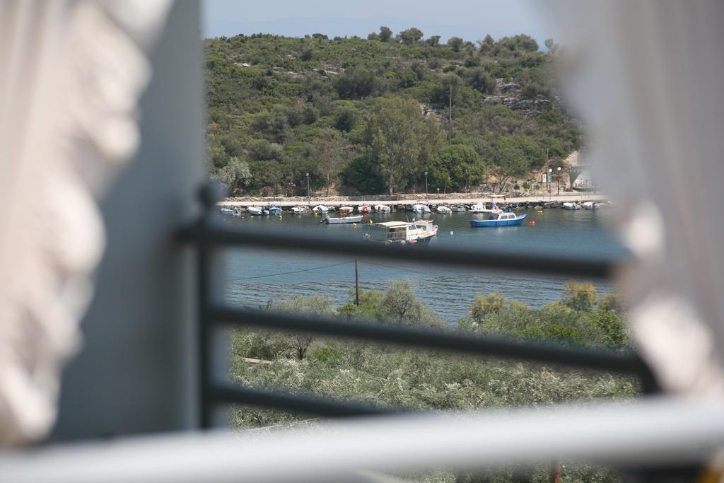 Aigli Apartments Néa Ankhíalos Exteriér fotografie