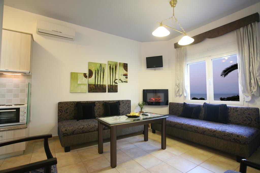 Aigli Apartments Néa Ankhíalos Exteriér fotografie