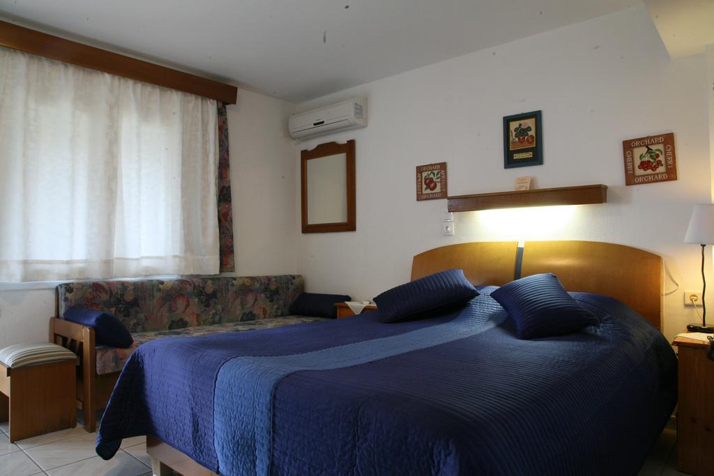 Aigli Apartments Néa Ankhíalos Exteriér fotografie